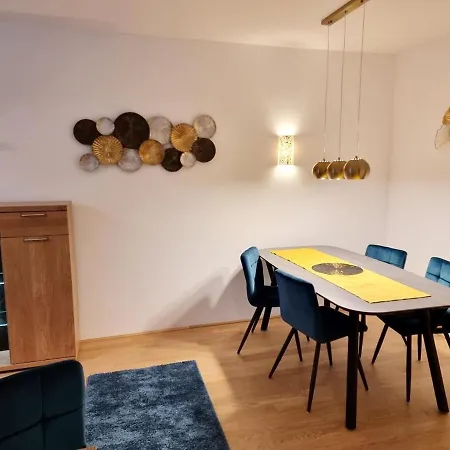 Exklusive Gartenwohnung, Freilassing, Bei Salzburg